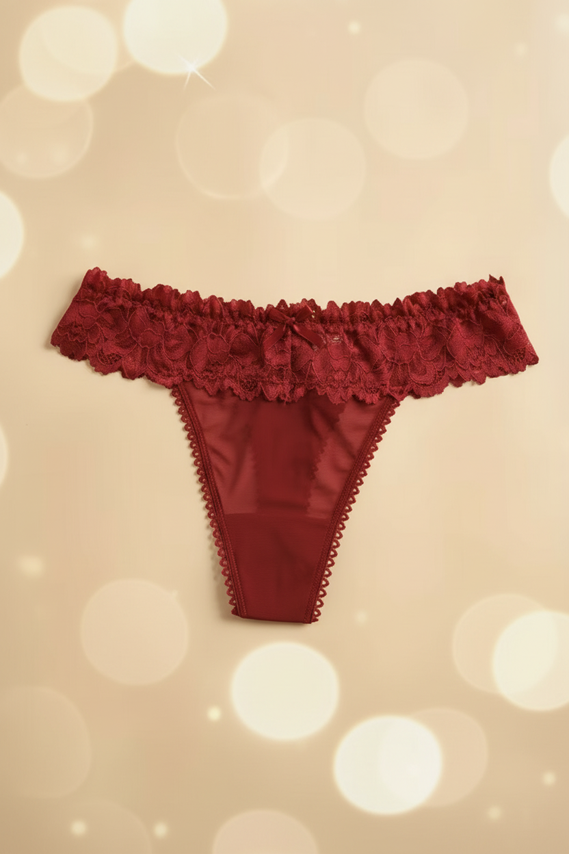 Donker wijnrode kanten string achterkant