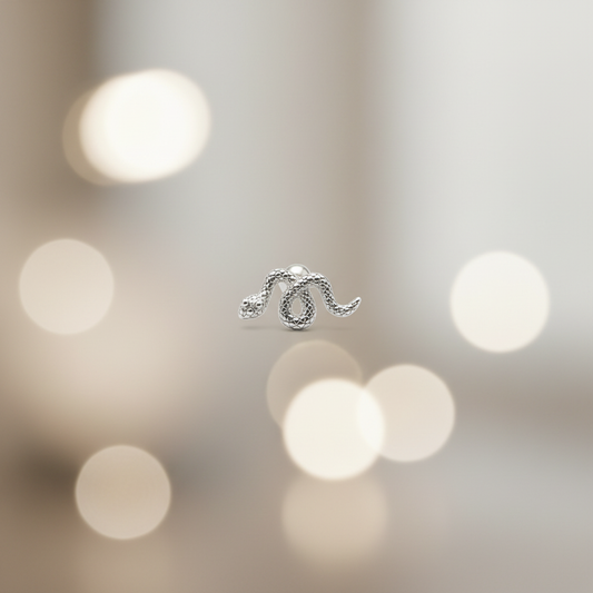 Slang tongpiercing zilver josujo stijl