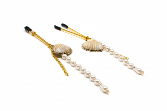 Schelp tepelklemmen met parels detail