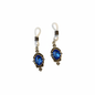 Vintage tepelhangers met blauwe kristallen in goudkleurige zetting